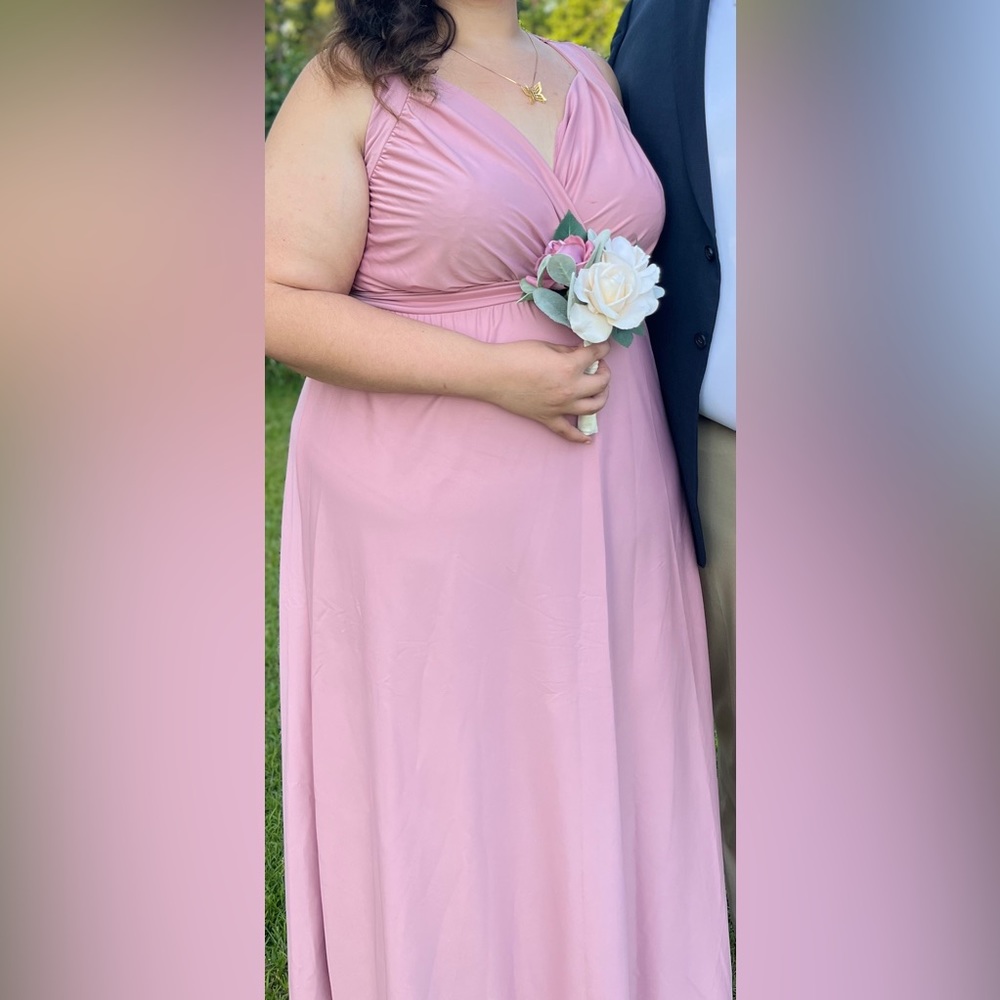 Bridesmaids Dress sz 22W color Dusty rose